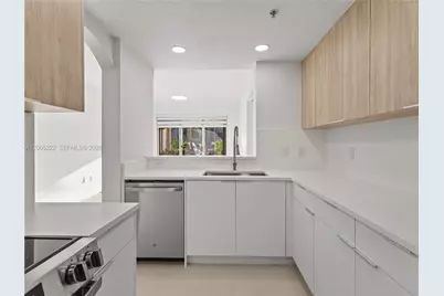 6420 NW 114th Ave #1308, Doral, FL 33178 - Photo 14