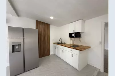 8805 SW 43rd Ter #0, Miami, FL 33165 - Photo 4