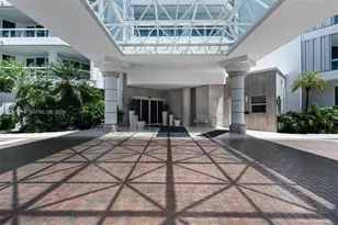 21050 Point Pl, Aventura, FL 33180 - Photo 40