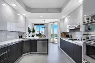 21050 Point Pl, Aventura, FL 33180 - Photo 10