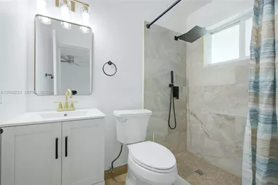 2209 SW 61st Ave, Miramar, FL 33023 - Photo 8