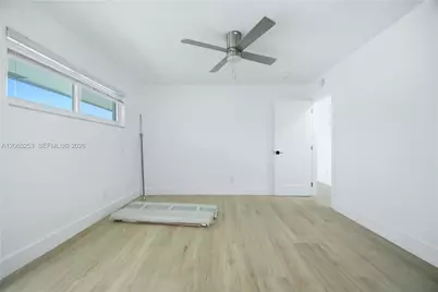 2209 SW 61st Ave, Miramar, FL 33023 - Photo 4