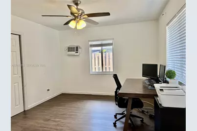 20 SE 13th Ter, Dania Beach, FL 33004 - Photo 22