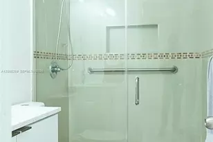 5661 W 21st Ave, Hialeah, FL 33016 - Photo 18