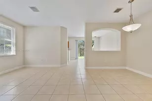 2531 SE 15th Ct, Homestead, FL 33035 - Photo 4