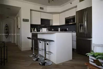 1000 E Island Blvd #303, Aventura, FL 33160 - Photo 22