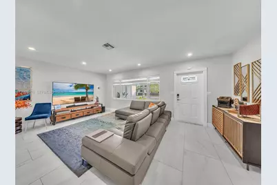 1246 Adams St, Hollywood, FL 33019 - Photo 4