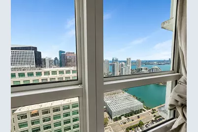 950 Brickell Bay Dr #3904, Miami, FL 33131 - Photo 14
