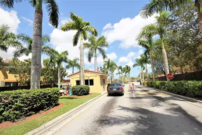 1522 SE 24th Ct #206, Homestead, FL 33035 - Photo 8