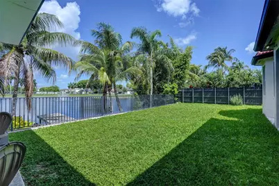 1458 SW 150th Ave, Miami, FL 33194 - Photo 44