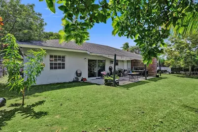 19622 SW 87th Ct, Cutler Bay, FL 33157 - Photo 12