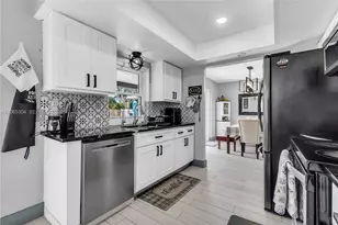 22330 SW 65th Ave, Boca Raton, FL 33428 - Photo 10