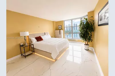 3600 Mystic Pointe Dr #1715, Aventura, FL 33180 - Photo 6
