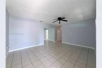 5101 SW 127th Pl, Miami, FL 33175 - Photo 6