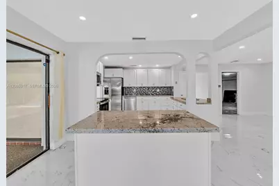 10251 NW 39th Ct, Coral Springs, FL 33065 - Photo 36