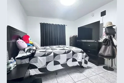 4689 NW 9th St #109, Miami, FL 33126 - Photo 10