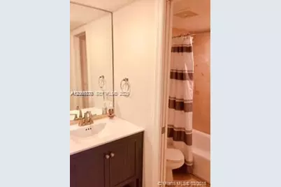 6917 Collins Ave #912, Miami Beach, FL 33141 - Photo 14