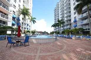 5091 NW 7th St, Miami, FL 33126 - Photo 12