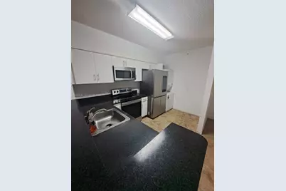 5091 NW 7th St #1007, Miami, FL 33126 - Photo 6