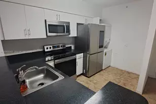 5091 NW 7th St, Miami, FL 33126 - Photo 6