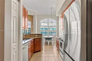 3001 NE 185th St, Aventura, FL 33180 - Photo 14