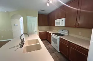 6018 Tivoli Gardens Blvd, Orlando, FL 32829 - Photo 14