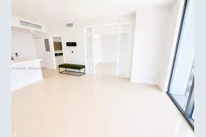 90 SW 3rd St #3106, Miami, FL 33130 - Photo 4
