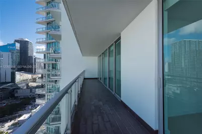 92 SW 3rd Street #2812, Miami, FL 33130 - Photo 6