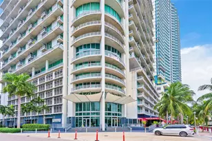 690 SW 1st Ct, Miami, FL 33130 - Photo 2
