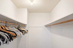 2841 NE 163rd St, North Miami Beach, FL 33160 - Photo 20
