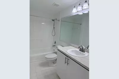 5091 NW 7th St #1009, Miami, FL 33126 - Photo 10