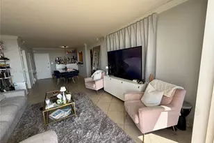 5600 Collins Ave, Miami Beach, FL 33140 - Photo 10