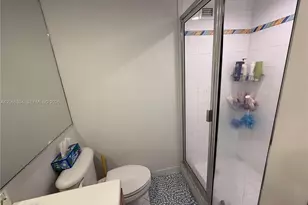 5600 Collins Ave, Miami Beach, FL 33140 - Photo 22