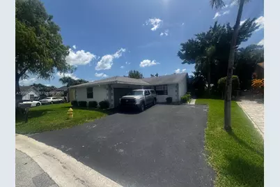 8848 NW 76th Ct, Tamarac, FL 33321 - Photo 30