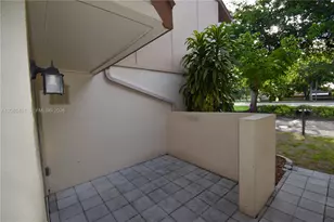 853 NW 80th Terrace, Plantation, FL 33324 - Photo 30