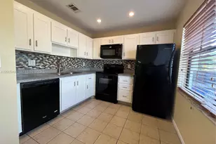 5170 Tennis Ln, Delray Beach, FL 33484 - Photo 8