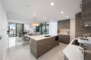 650 NE 32nd St, Miami, FL 33137 - Photo 2