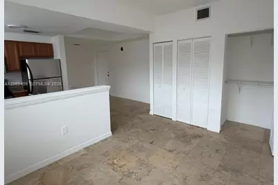 953 SW 10th St #6, Miami, FL 33130 - Photo 2