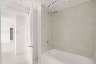 5563 Millenia Park Blvd #401, Orlando, FL 32839 - Photo 32
