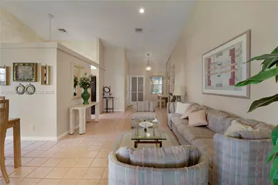 5275 Tiffany Anne Cir, West Palm Beach, FL 33417 - Photo 16