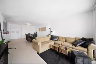 1500 Bay Rd, Miami Beach, FL 33139 - Photo 6