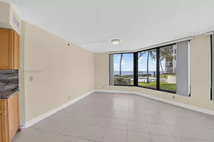 2565 S Ocean Blvd, Highland Beach, FL 33487 - Photo 24