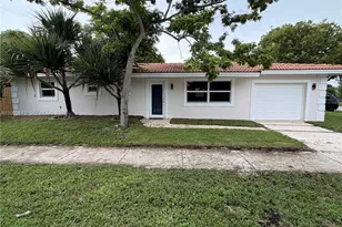 110 NE 17th Ct, Pompano Beach, FL 33060 - Photo 1