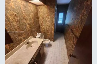 4514 Hudson Ln, Other City - In The State Of Florida, FL 33618 - Photo 4