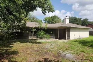 4514 Hudson Ln, Other City - In The State Of Florida, FL 33618 - Photo 2
