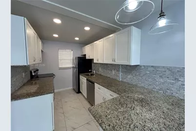 500 SW 2nd Ave #1120, Boca Raton, FL 33432 - Photo 4