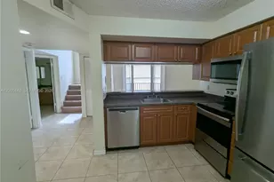 15201 Glenmoor Dr, West Palm Beach, FL 33409 - Photo 4