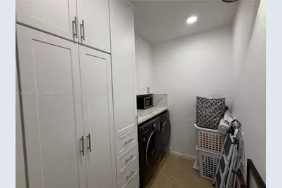 [Address not provided], Miami Lakes, FL 33018 - Photo 28