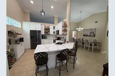 [Address not provided], Miami Lakes, FL 33018 - Photo 8
