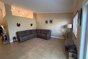 [Address not provided], Miami Lakes, FL 33018 - Photo 4
